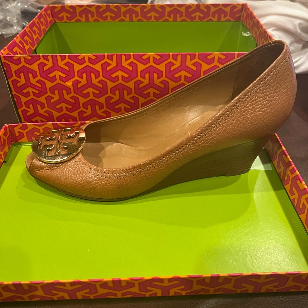 Tory Burch Open-toe wedges